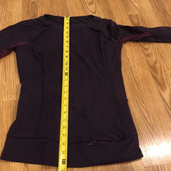 Lululemon Full Tilt Long Sleeve - Picture 12 of 13